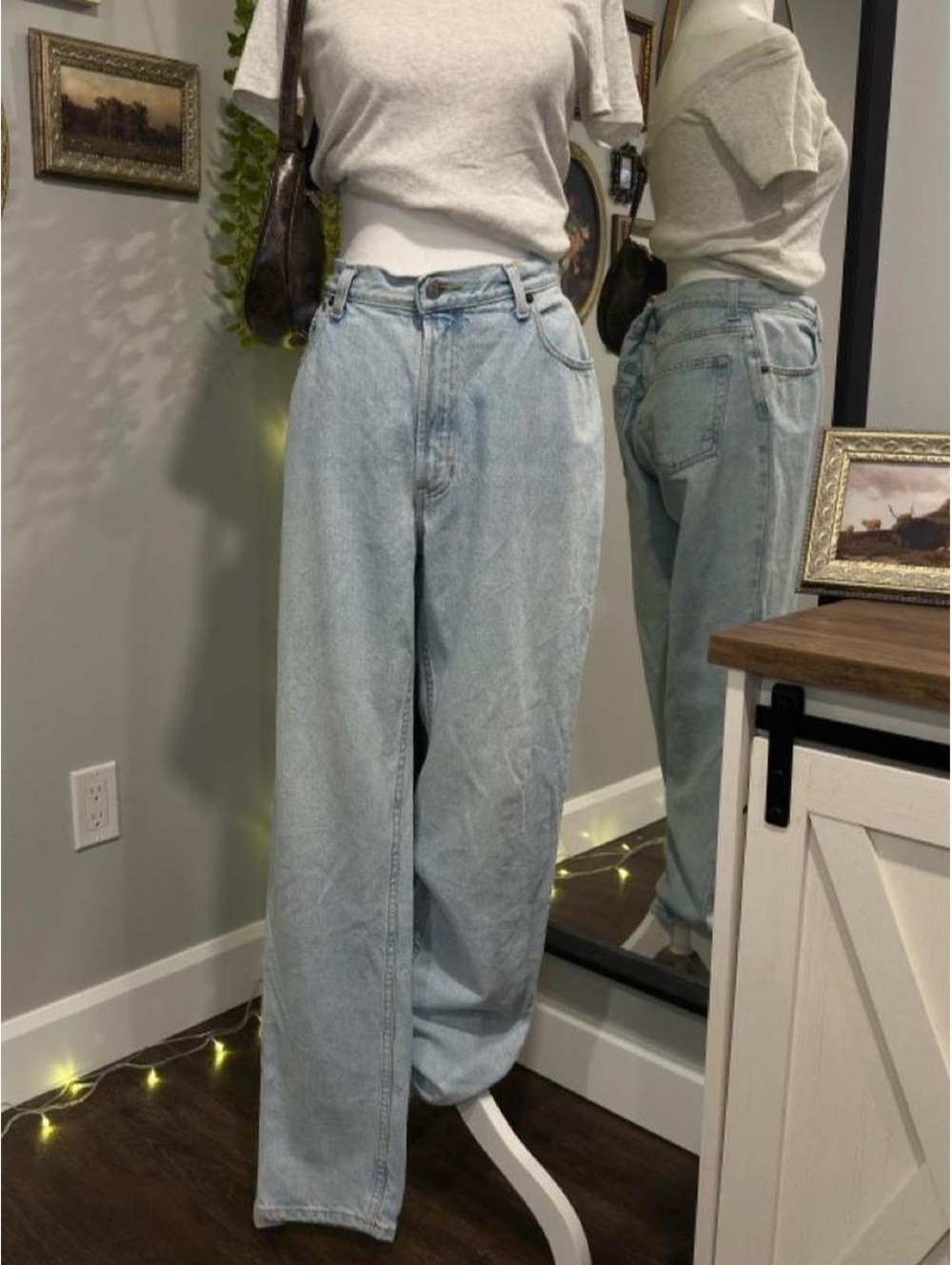 Old Navy Light Wash Straight Leg Jeans